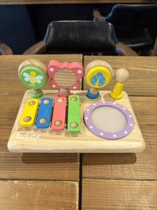 お子様用のおもちゃをご用意いたしました！